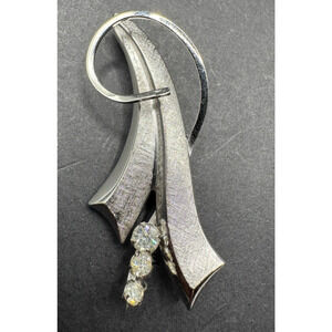 Vintage TK Signed 925 Sterling Silver Cubic Zirconia Ribbon Style Brooch Pin